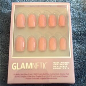 Glamnetic peach coral Press-On Nails! Brand new! Short and round set!